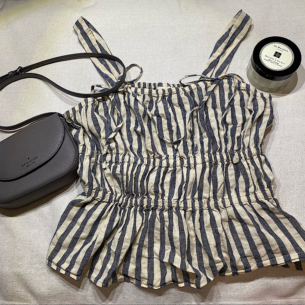 Universal Thread Top